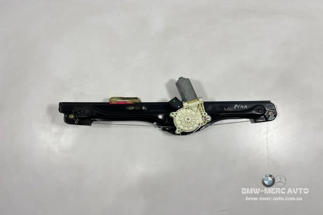 Мотор склопідйомника дверей передніх, правих 7322748 BMW