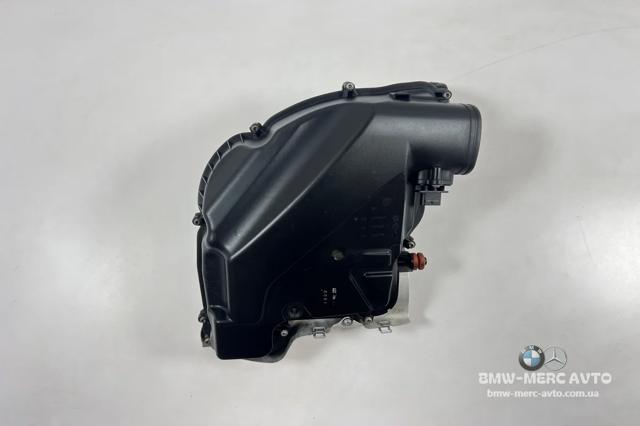 Корпус повітряного фільтра, лівий 7577449 BMW