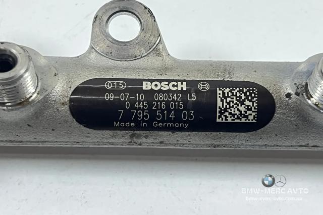 Рампа форсунок системи упорскування палива 779551403 BMW
