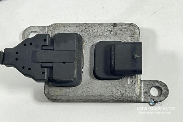 Датчик оксидів азоту NOX, задній A0009053503 MERCEDES
