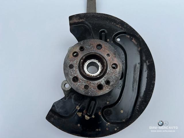 Цапфа передні праві A1643302220 MERCEDES