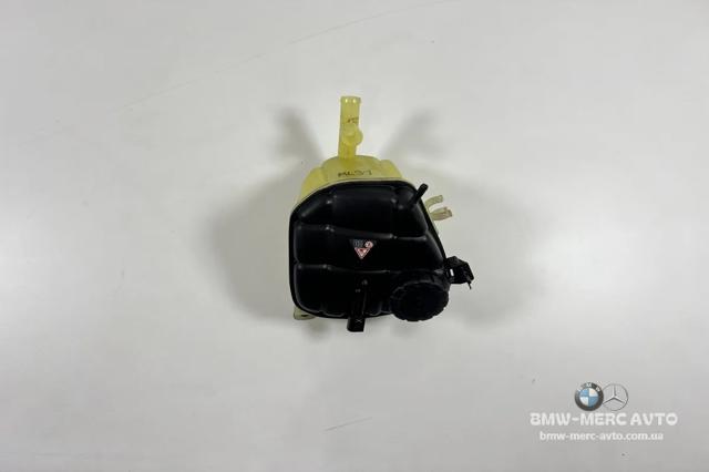 Бачок системи охолодження, розширювальний A1645000049 MERCEDES