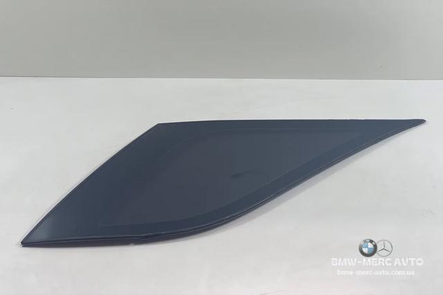 Стукло багажника, праве A1646700411 MERCEDES