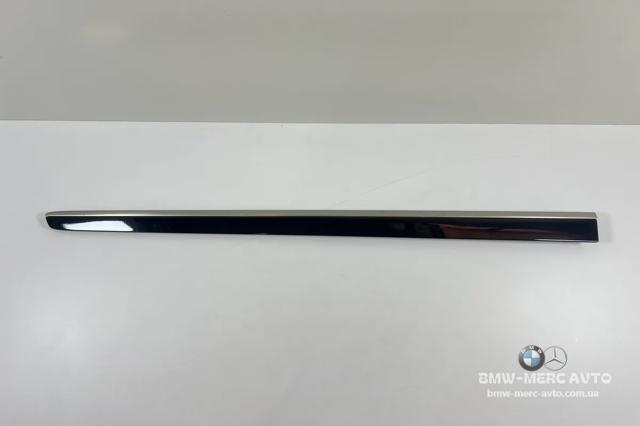 Молдинг передньої лівої двері A1646905162 MERCEDES