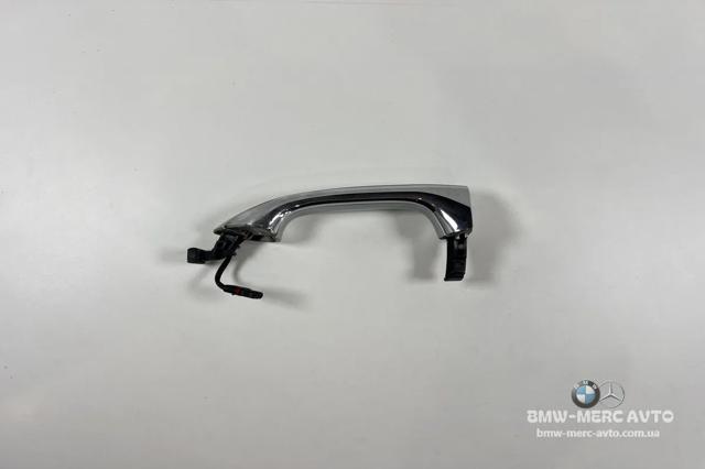 Дверна ручка права пасажирська A1647600470 MERCEDES