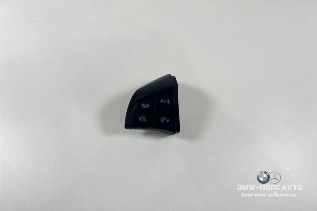Кнопка вмикання обігріву керма A1648207910 MERCEDES