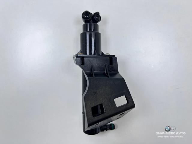 Сопло омивача фари передньої, правої A1648600647 MERCEDES