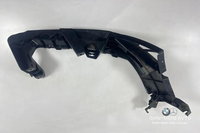 Рамка радіатора ліва A1666200091 MERCEDES