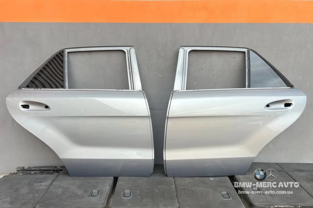 Двері задні A1667300105 MERCEDES