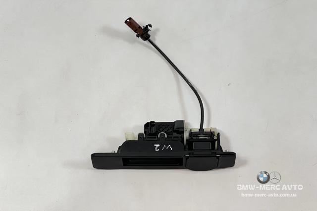 Ручка дверей багажника, зовнішня A1667500693 MERCEDES