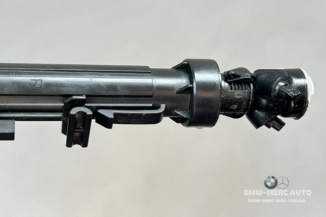 Тримач форсунки омивача фари, підйомний циліндр A1668601247 MERCEDES