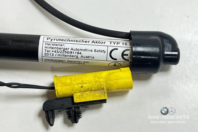 Піропатрон петлі капота A1669060002 MERCEDES