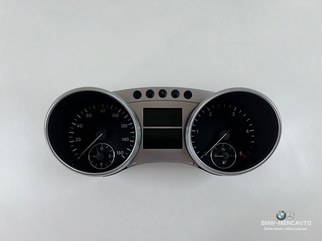 Покажчик напруги (вольтметр) A2519003300 MERCEDES
