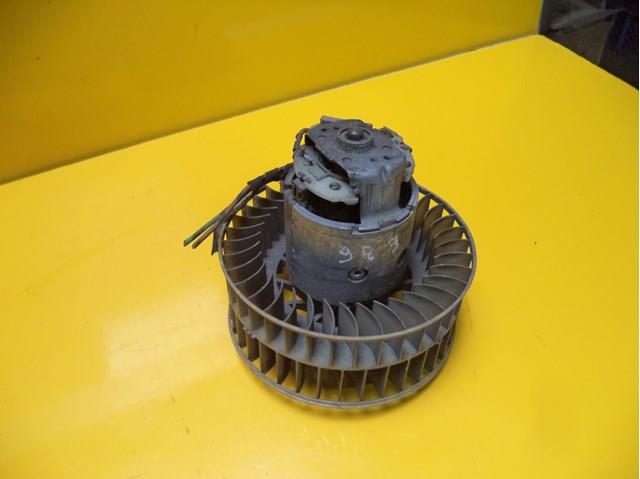 Двигун вентилятора пічки (обігрівача салону) для bmw 3 (e36) 0130111183