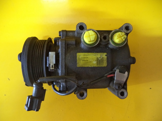 Компресор кондиціонера 1828202 FORD
