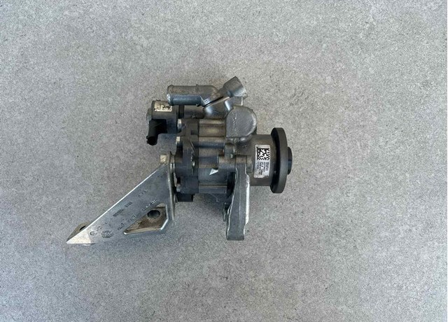 Насос ГПК 32416769766 BMW