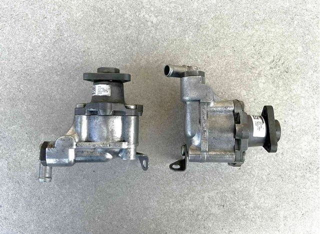 Помпа ГПК 32416774698 BMW