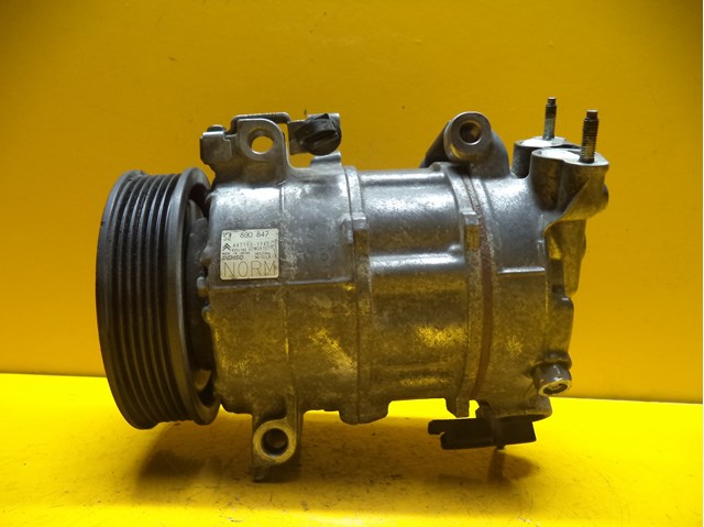 Компресор кліматичної установки 4471501740 PEUGEOT