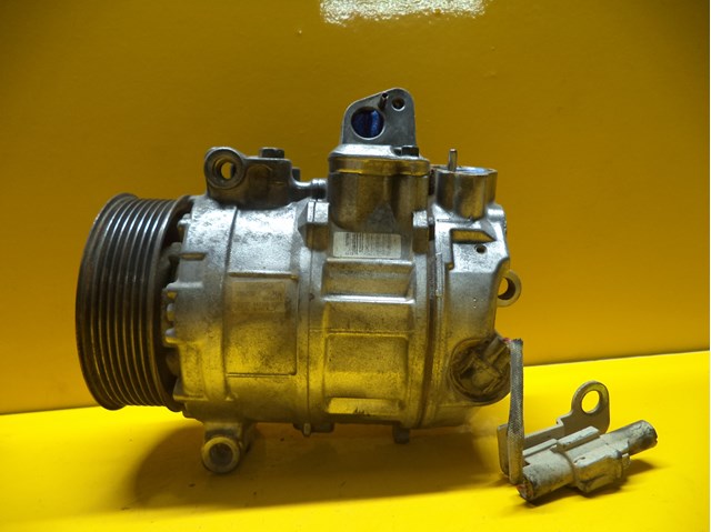 Компресор системи кондиціювання 4471808381 LAND ROVER