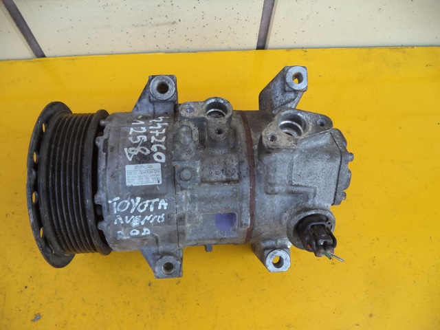 Компресор холодоагенту 4472601258 TOYOTA