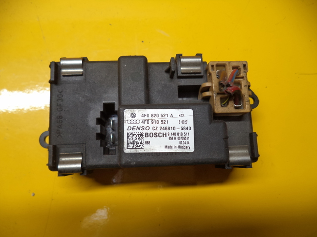 Реле обігрівача 4F0820521A VAG