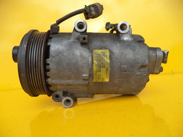 Компресор кліматичної установки 4M5H19D629AB FORD