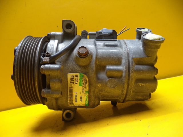 Насос кондиціонера 51868880 FIAT