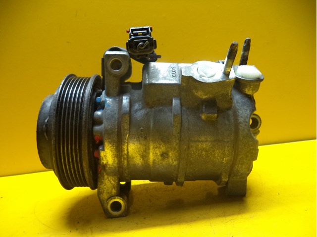 Насос кондиціонера 55111433AD CHRYSLER