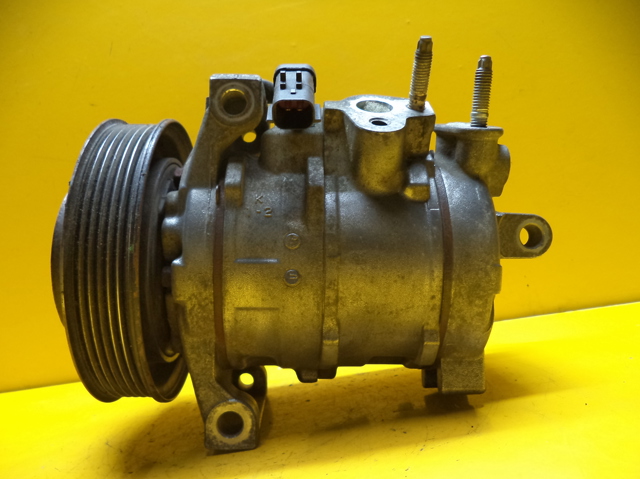 Компресор холодоагенту 68021835AF CHRYSLER