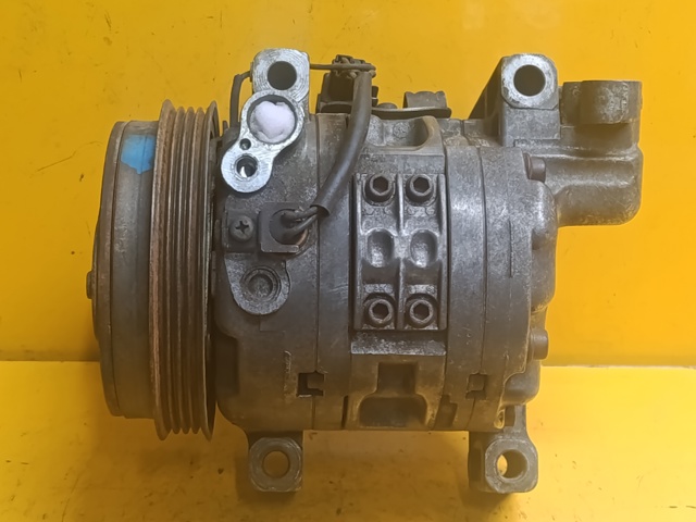 Компресор кліматичної установки 73111FA140 SUBARU