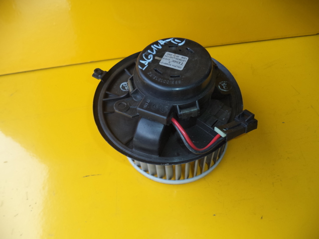 Електромотор пічки 7701048753 RENAULT