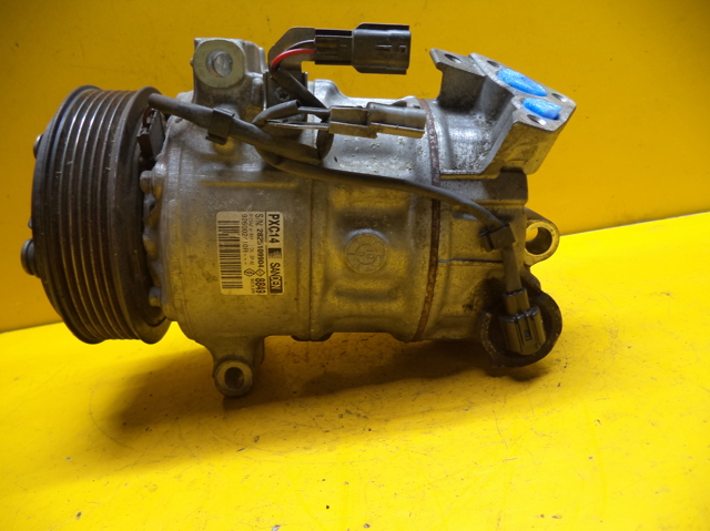 Компресор кліматичної установки 926002410R RENAULT