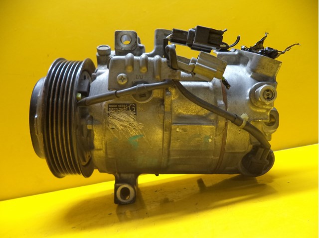 Компресор кондиціонера 926004EB2A NISSAN