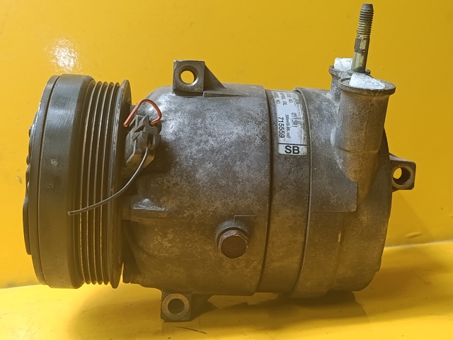 Компресор системи кондиціювання 96806796 GM