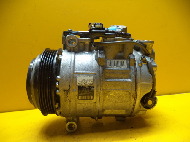 Компресор холодоагенту A0008301401 MERCEDES