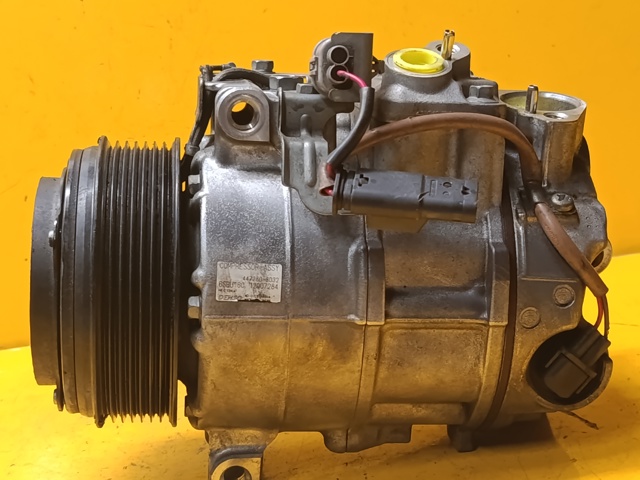 Насос кондиціонера A0008309300 MERCEDES