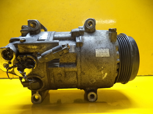 Компресор системи кондиціювання A0022301411 MERCEDES
