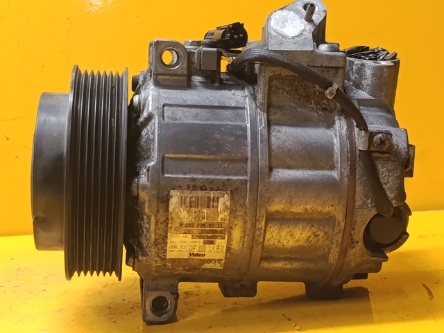 Компресор системи кондиціювання A0022303311 MERCEDES