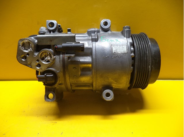 Компресор системи кондиціювання A0022306811 MERCEDES