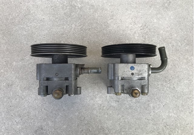 Помпа ГПК CB8032650A MAZDA