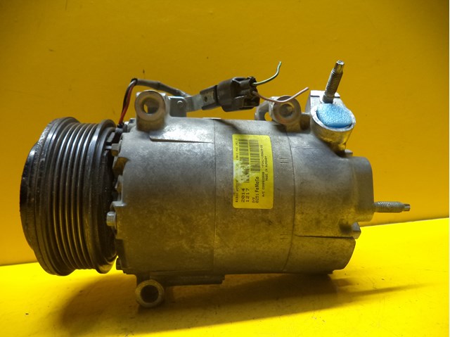 Компресор кондиціонера FV4119D629DB FORD