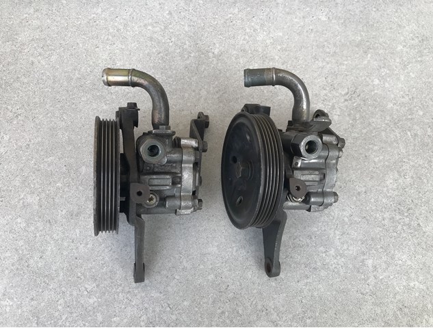 Насос кермового управління GA2A32650F MAZDA