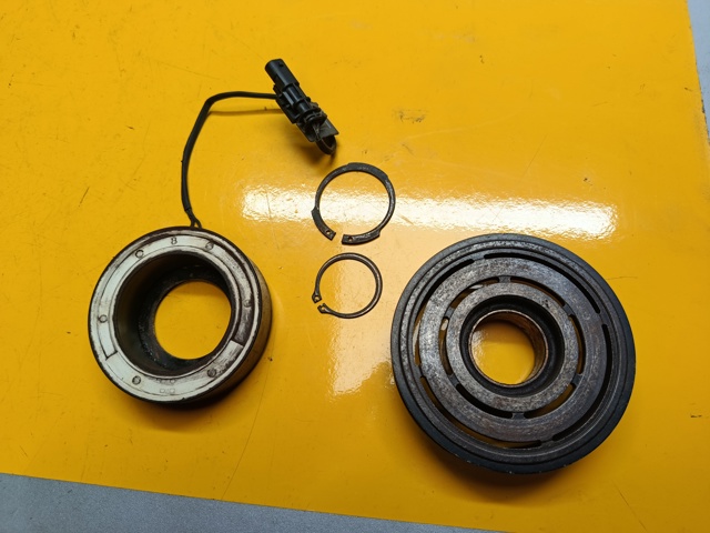 Шків компресора кондиціонера KTT040218 THERMOTEC