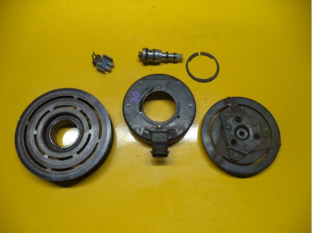 Клапан компресора кондиціонера KTT060023 THERMOTEC