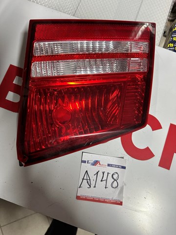 Фара задня права внутрішня 04806368AC CHRYSLER