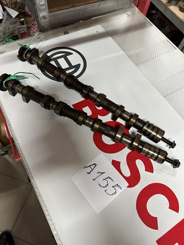 Розподільчий вал впускний Dodge Caliber SXT