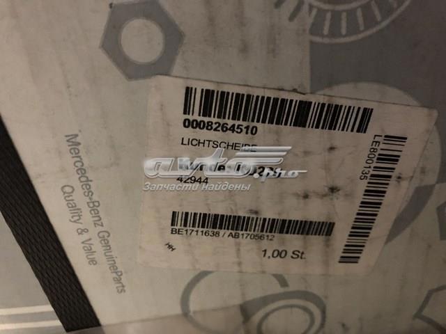 Скло фари правої A0008264510 MERCEDES