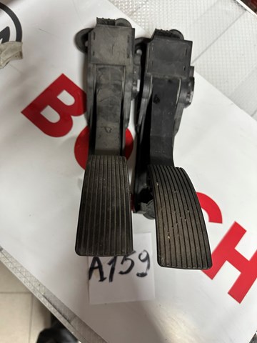 Педаль акселератора A1643000504 MERCEDES