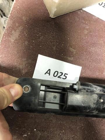 Ручка 3-х (5-х) дверей, зовнішня A1647401193 MERCEDES