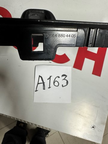 Решітка капота A1648804405 MERCEDES